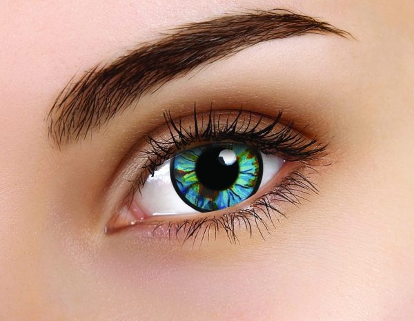 Blue Streak Coloured Contact Lenses on Sale